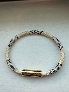 Louis Vuitton Damier Azur Keep It Bracelet